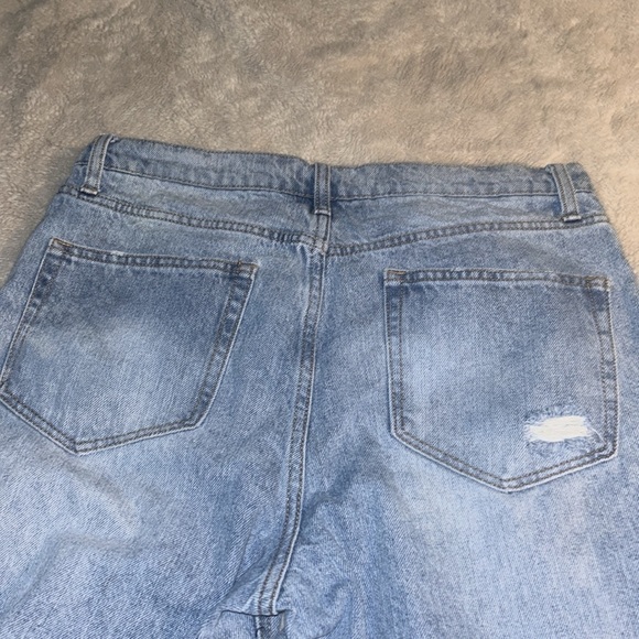 Arizona Ripped Light Blue Jeans - Picture 4 of 6